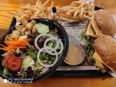 -The Habit Burger Grill 哈比特汉堡(复兴soho店)