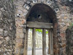 -彩色沙林风景区