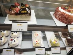 -皇冠幸福里动物奶油生日蛋糕(中山大道二中店)
