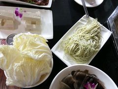 -重庆德庄火锅(体育中心店)