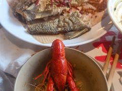 -肥肥虾庄·金牌油焖大虾(杨园滨江时代walk店)