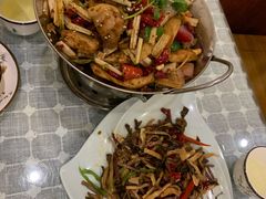 -小厨子私房菜·云南美食店