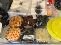 -沪上阿姨·精选茶饮(烟台万达广场店)