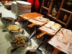 -广州天河希尔顿酒店