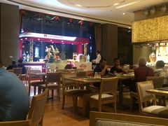 大堂-威珀斯酒店·珀萃美食餐厅 | 海鲜刺身·现烤生蚝·特色烤肉