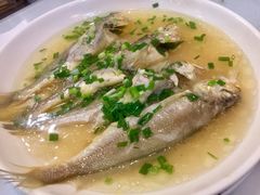 清蒸小黄鱼-小实惠嘉(威海路店)