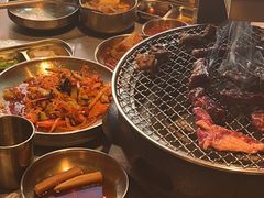 -草家酱蟹炭火烤肉店(珲春南路一店)