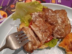 -必胜客(上海新南方商城PH店)