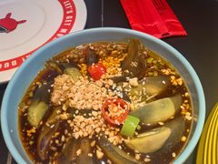 -多嘴超级肉蟹煲(杉杉国潮主题店)