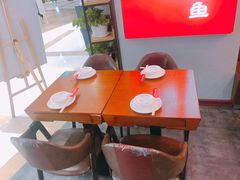 -周鱼小馆石锅酸菜鱼(活力汇店)