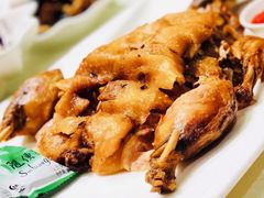 香酥八宝鸭-梅龙镇酒家(南京西路总店)