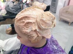 点击看大图 -Feelgood接发色彩造型沙龙