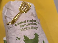 -麦当劳(东方时代广场分店)