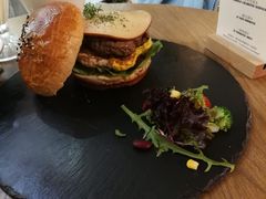 芝士汉堡-HIGH FIVE哈福手工汉堡(桂林路店)