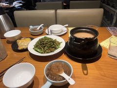 -莲餐厅·湖北菜·潜江小龙虾店(愚园路店)