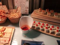 -东方滨江大酒店·滨江厅