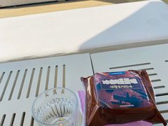 -UNI UNI(环亚凯瑟琳店)