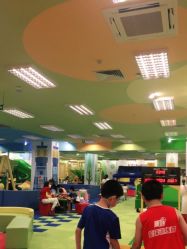 -莫莉幻想儿童乐园(武汉金银潭永旺店)