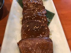厚切牛舌-魔丼屋(日月光店)