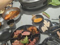 -啊美丽炭火烤肉(滑翔一店)