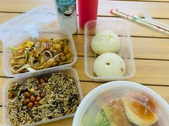 -荣誉海鲜酒楼(海湾店)
