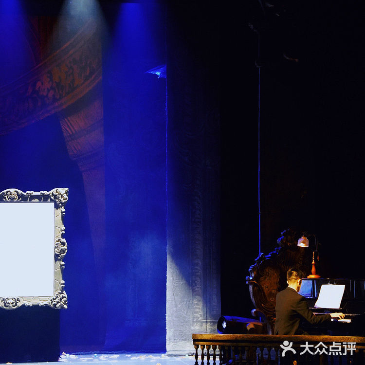 法国艺术启蒙艺术剧 | 《美术馆奇妙夜》星夜