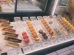 -黑草莓(重庆路店)