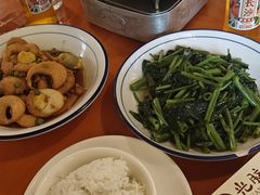 -笨罗卜浏阳菜馆(太平街店)
