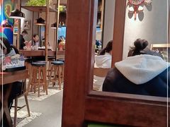 大堂-鑫花溪牛肉米粉(东环大润发店)