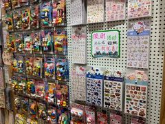 零售区-猫的天空之城概念书店(束河店)