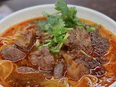 至尊牛肉面-耙豌豆重庆小面