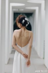 -拉瑞娜LaReine婚纱礼服高级定制