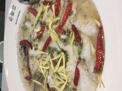 -渔语鱼酸菜鱼新川菜(来福士店)