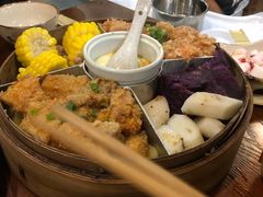 -黄桷树曹家私房菜(江与城店)