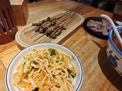 -嘻小北·兰州清汤牛肉面(太平洋森活天地店)
