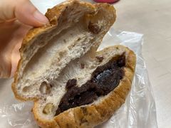 核桃红豆盐面包-都恩客(高岛屋百货店)
