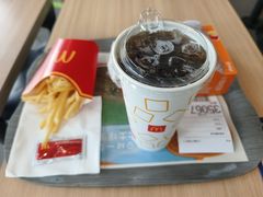 -麦当劳(松江南乐得来速店)