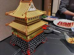 -山川小町·极番烧肉(新地假日广场店)