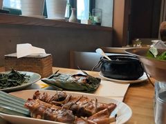 -山茶云南菜(永安里店)