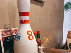 -HIGH FIVE哈福手工汉堡(桂林路店)