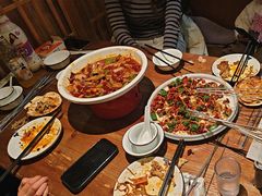 -六福烧烤酒馆(秦隆步行街店)