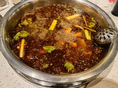 -肖肖酸萝卜鱼火锅(总店)