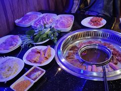 -维纳斯火锅烤肉自助餐厅