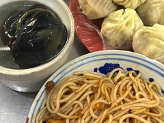 -高师傅特色米粉汤包(建设路店)