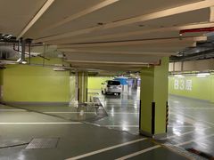 -上海来福士广场-停车场