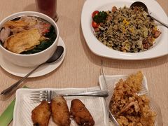 -佰搭果·广式茶餐厅(西华路店)