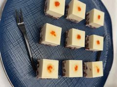 -品海楼·大连海胆锅贴馆(东港店)