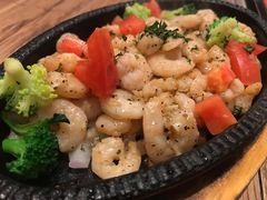 西班牙铁板黄油虾仁-玛格萝妮(汇智国际商业中心店)