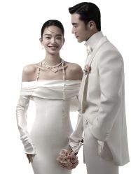 -至臻微拉婚纱摄影