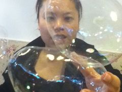 泡泡-做了不起的80后